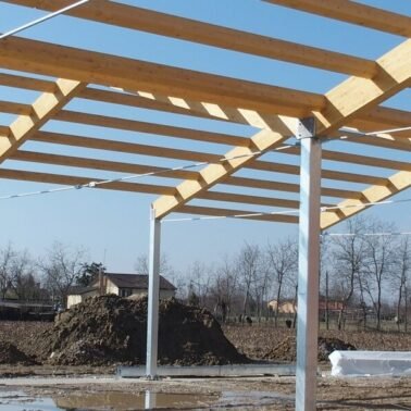 Strutture prefabbricate acciaio e legno